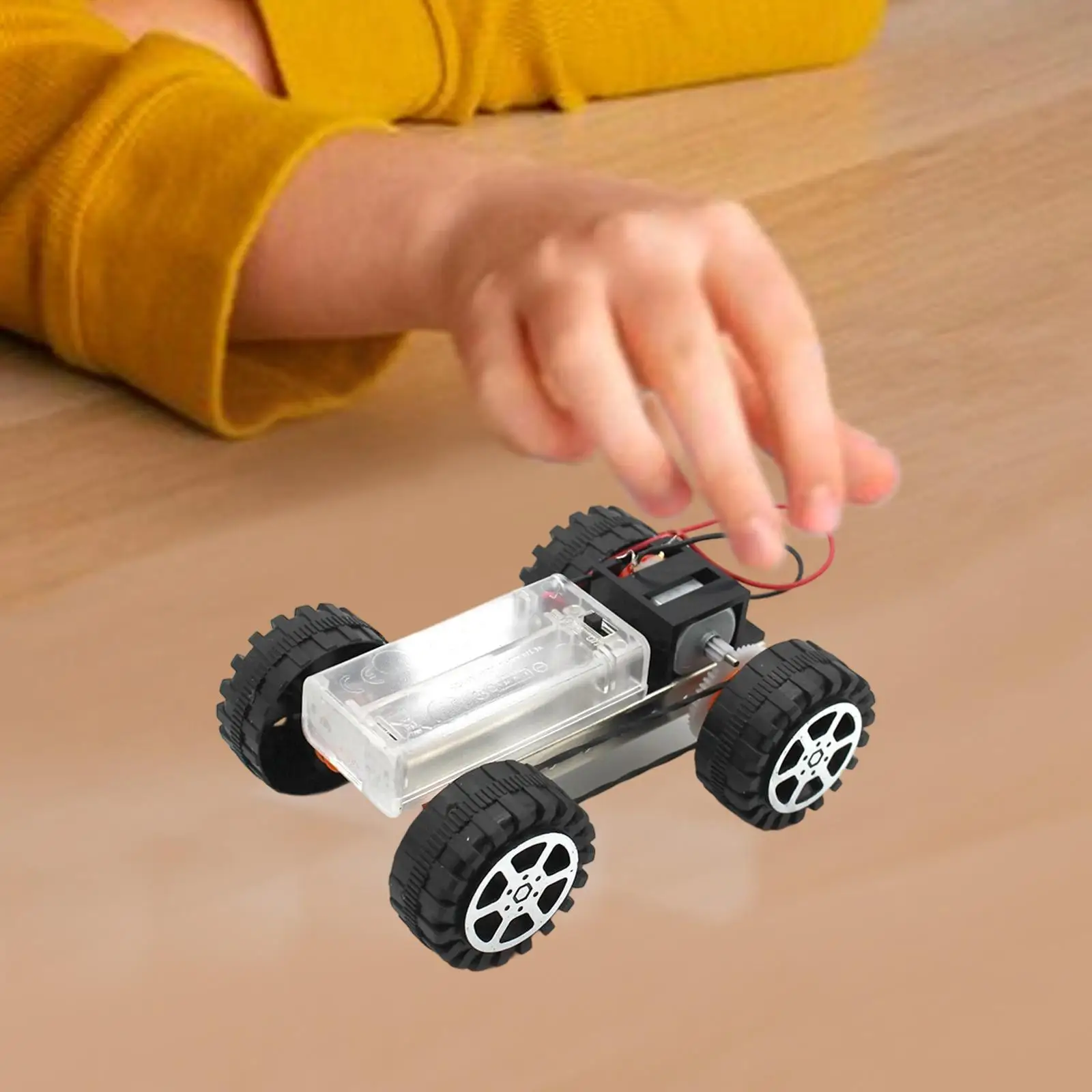 DIY รถขับเคลื่อนสี่ล้อชุดการทดลองโครงการใช้งานง่ายของเล่นวิทยาศาสตร์สําหรับเด็กหญิงอายุ 8 + ปีของขวัญเด็กวัยรุ่น