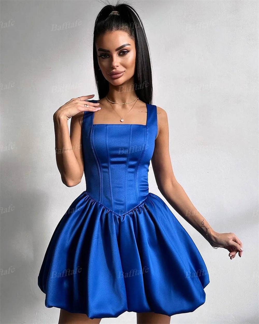 Bafftafe A ラインサテンカスタマイズされたミニウエディングドレスコルセットバック膝上フォーマルパーティーホームカミングドレス女性衣装機会