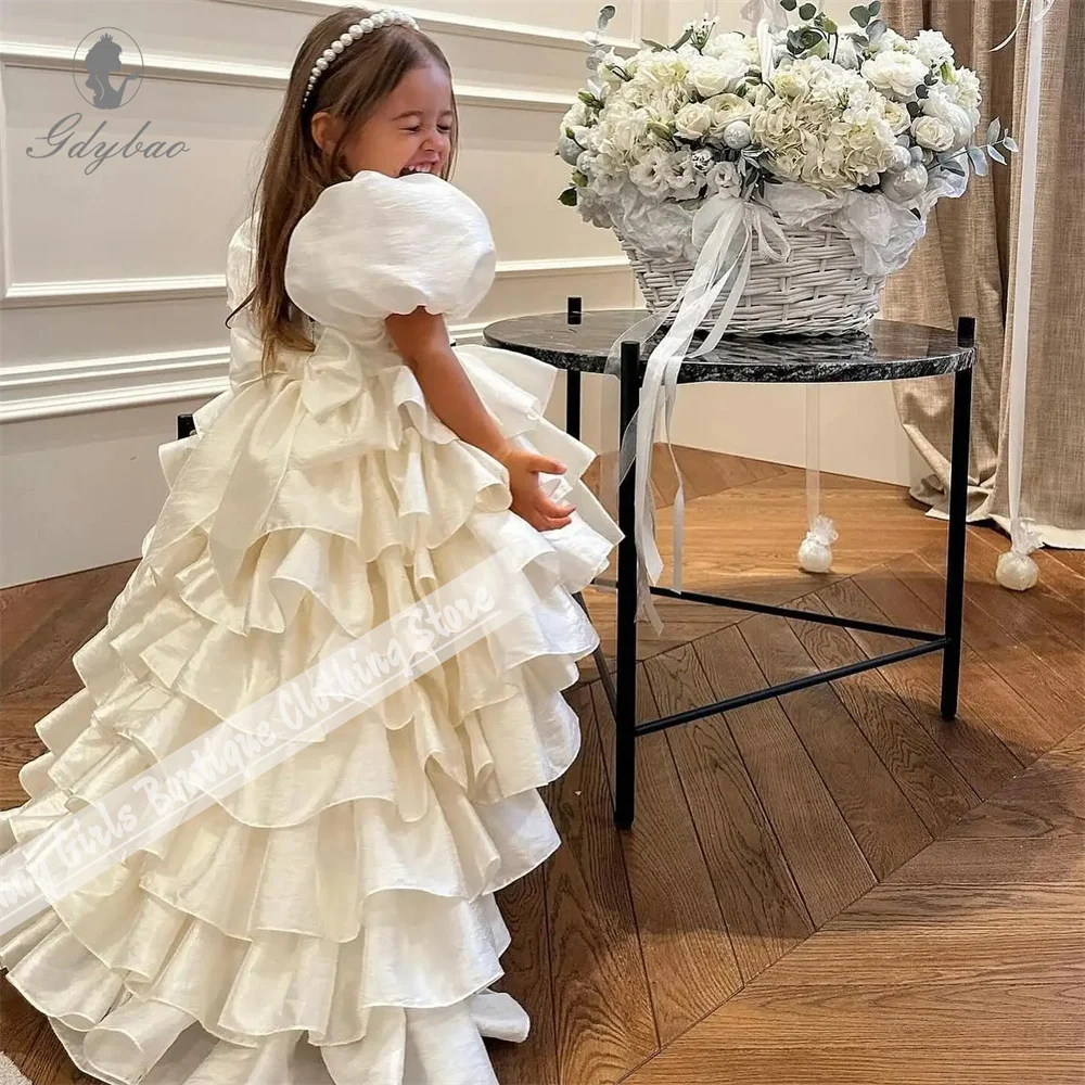 Weiß geschwollene assymetrische Länge Blumen mädchen Kleid für Hochzeit mit Puff ärmeln Kinder Hochzeit Abschluss ball Erstkommunion Kleid geschichtet