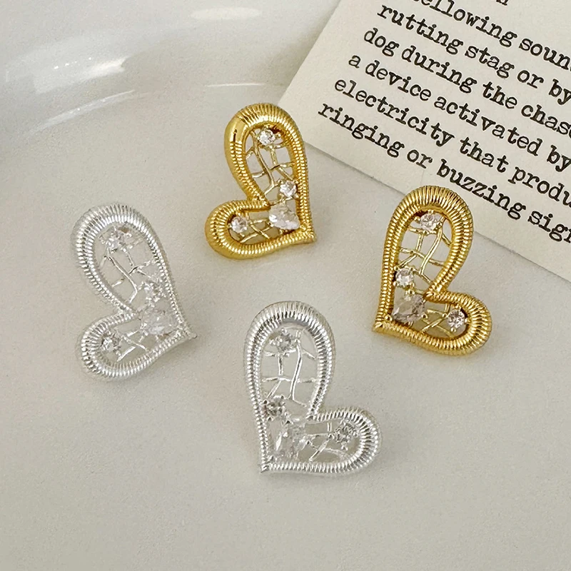 

PONYKISS Tibetan Silver Zircon Hollow Heart Stud Earrings for Women Trendy Fashion Jewelry Asymmetrical Sweet Cool Accessories