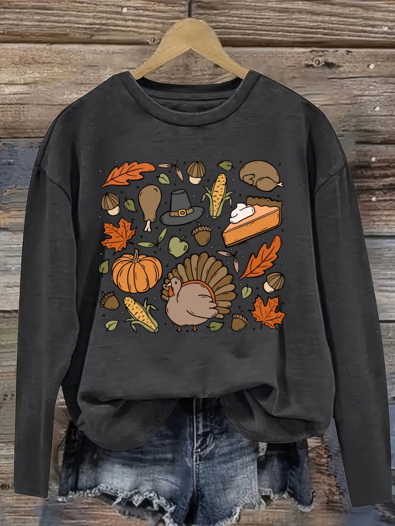 Women's Casual Long Sleeve Crew Neck T-Shirt Thanksgiving Autumn Harvest Pattern Print Design, Round Neck Women's Clothing, Machine Washable, Slightly Elastic, Loose Fit, Spring Autumn Winter Women's T-Shirt, Halloween Costume Outfit