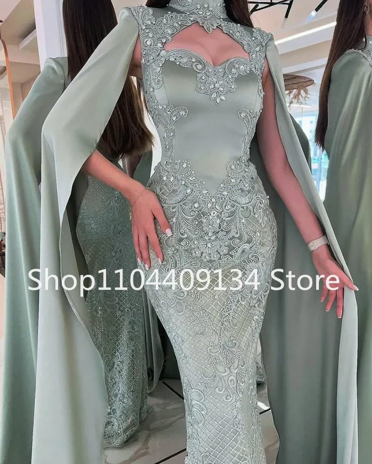 Abiti da cerimonia da sera lunghi a sirena verde salvia con mantella avvolgente con applicazioni in pizzo con perline Abito da secondo banchetto saudita personalizzato