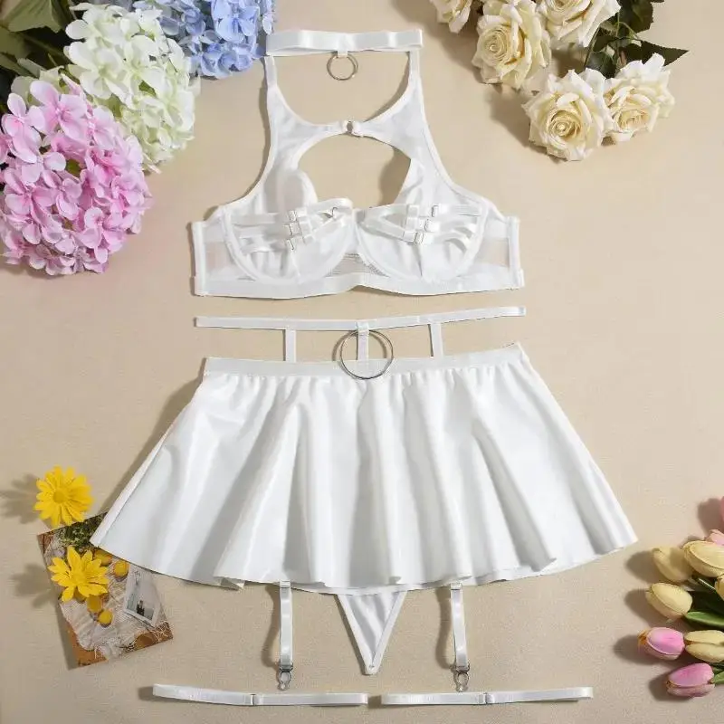 ชุดชั้นในเซ็กซี่ชุด 4 ชิ้นผู้หญิง Halter ชุดชั้นใน Fishnet ขาถุงเท้าหนัง Bra กระโปรงแหวนโลหะไนท์คลับ