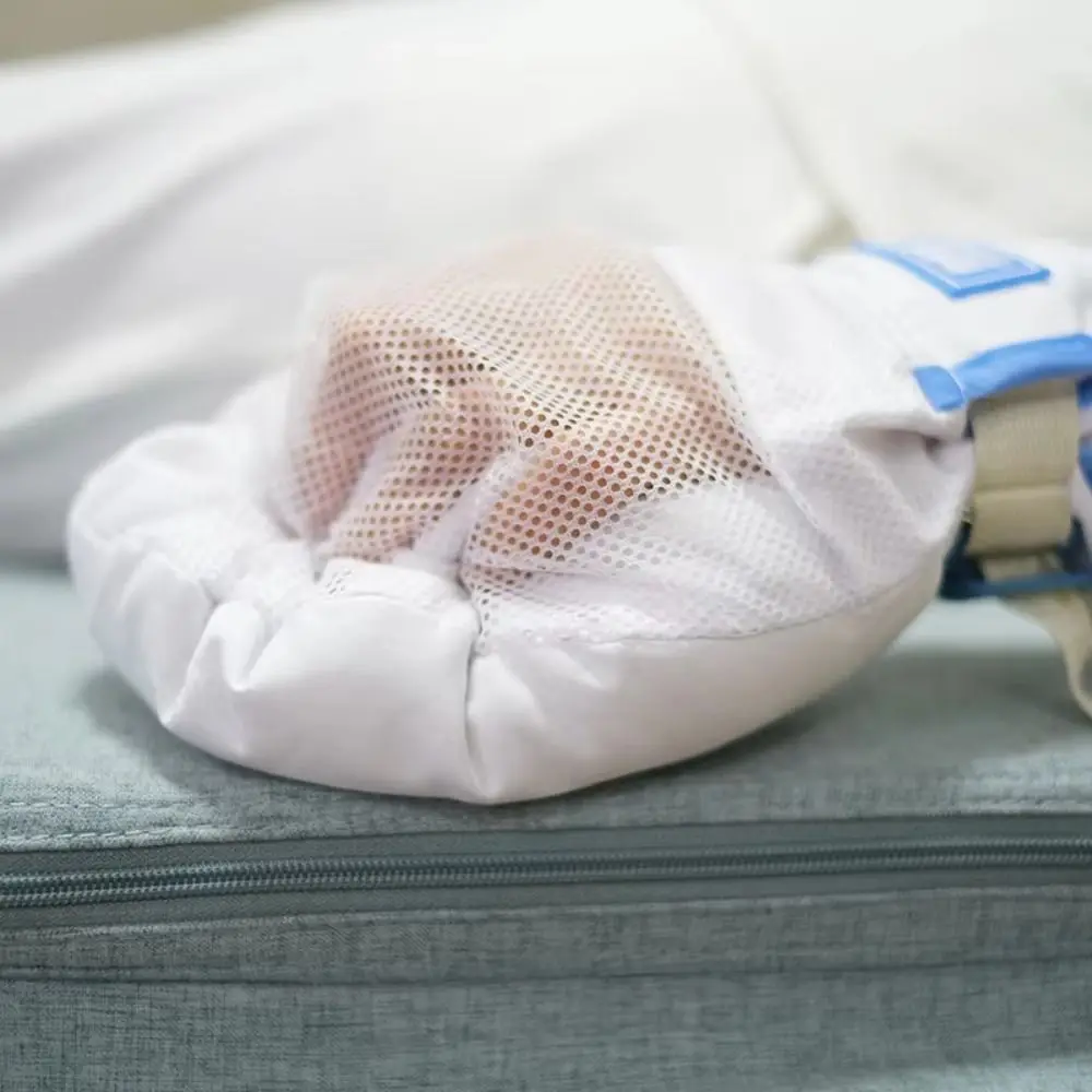 قفازات ضبط النفس لليد سميكة للغاية مضادة للخدش ومضادة للإمساك ومضادة للخدش قفاز أكثر نعومة للتحكم في الإصبع السفلي