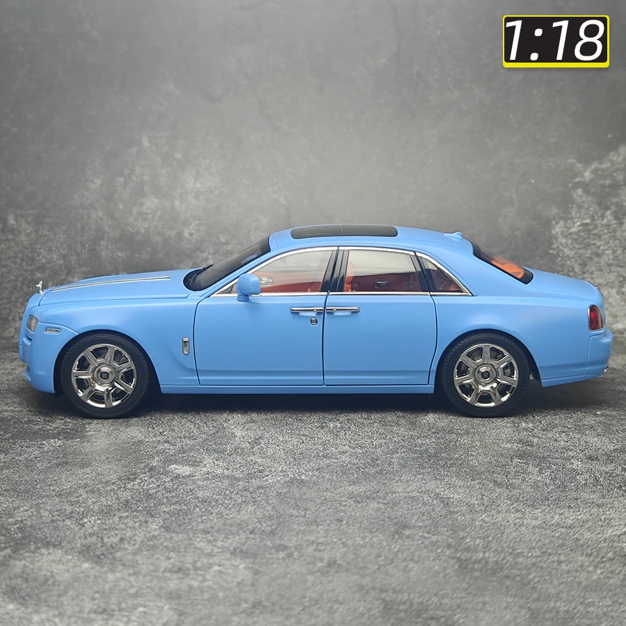 Kyosho 1:18 Rolls-Royce Ghost car alloy simulation car model collection gift to friends and relatives