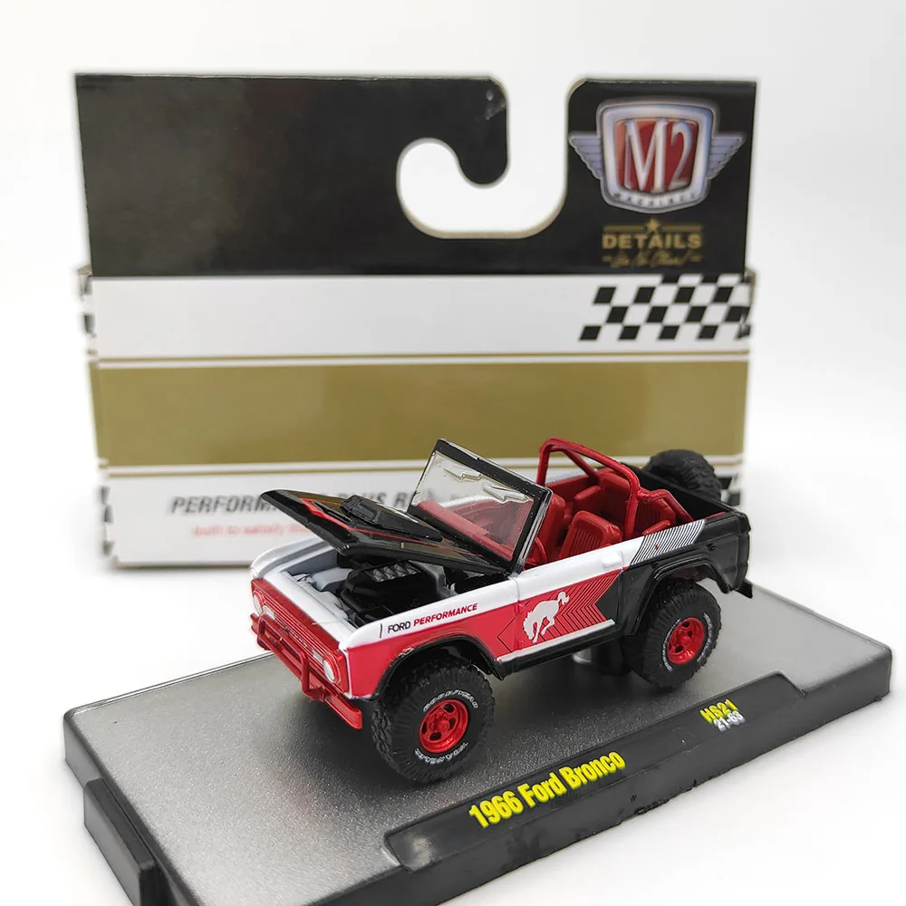 

Diecast M2 1/64 Scale 1966 Ford Mustang Off-road Vehicle Simulation Alloy Car Model Collectible Toy Gift Souvenir Display