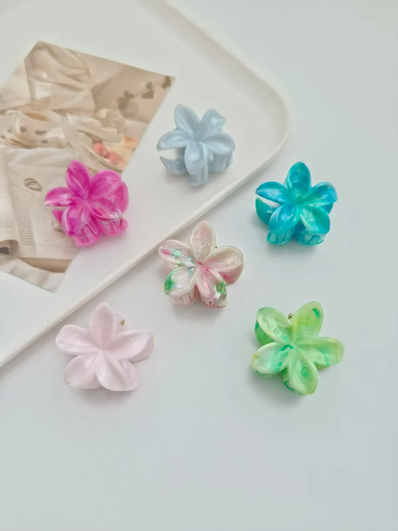 

6pcs Fashion Colorful EggFlower Small Hair Claws for Women Girls Party Hair Accessories