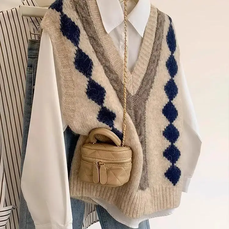 Women's Knitted V-Neck Sweater Vest Autumn Outerwear Shirt Layering Wool Base Jacket Brand Button Retro Style Commute Wind