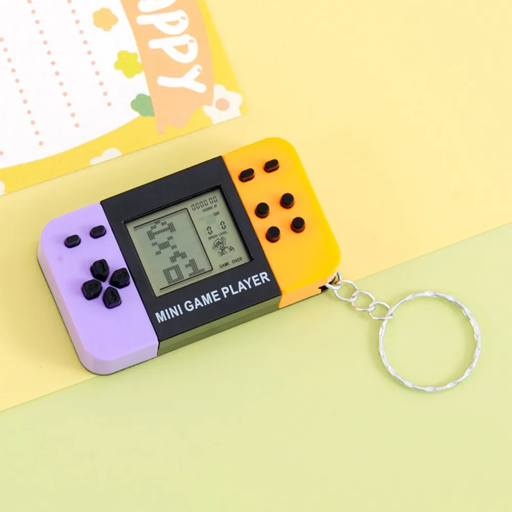 Classic Tetris Handheld Game Console Keychain Retro Portable Nostalgic Puzzle Toy for Men And Women
