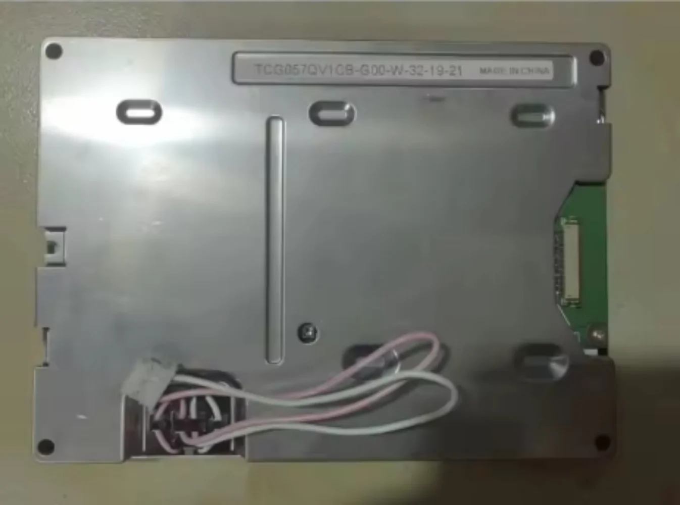 

TCG057QV1CB-G00 Used 5.7-inch TCG057QV1CB-G00 LCD screen test OK, fast shipping