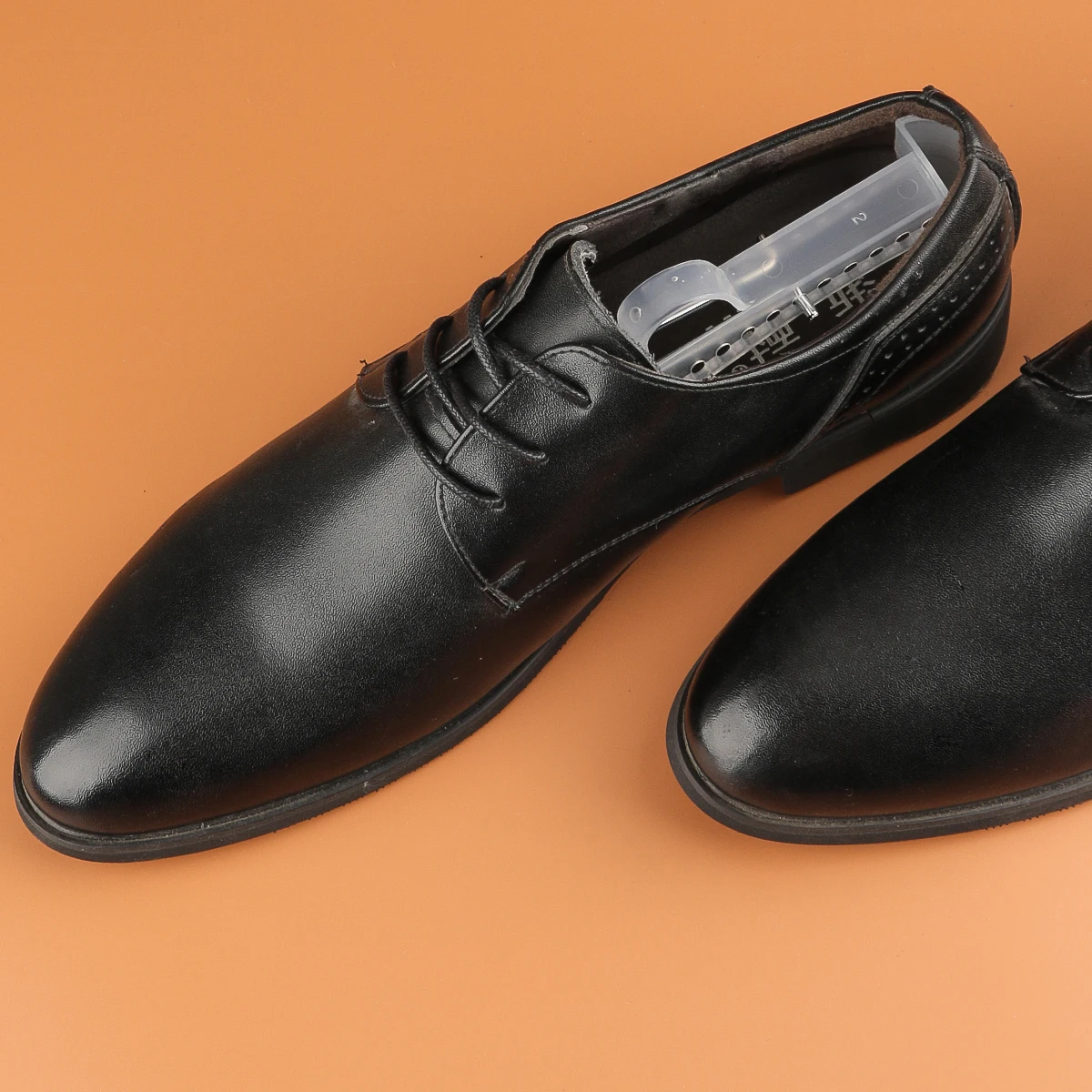 Brandneue, hochwertige Schuhspanner aus Kunststoff, 1 Paar, verstellbar, für Damen, Herren und Unisex, modisch, schwarz – Detail 13