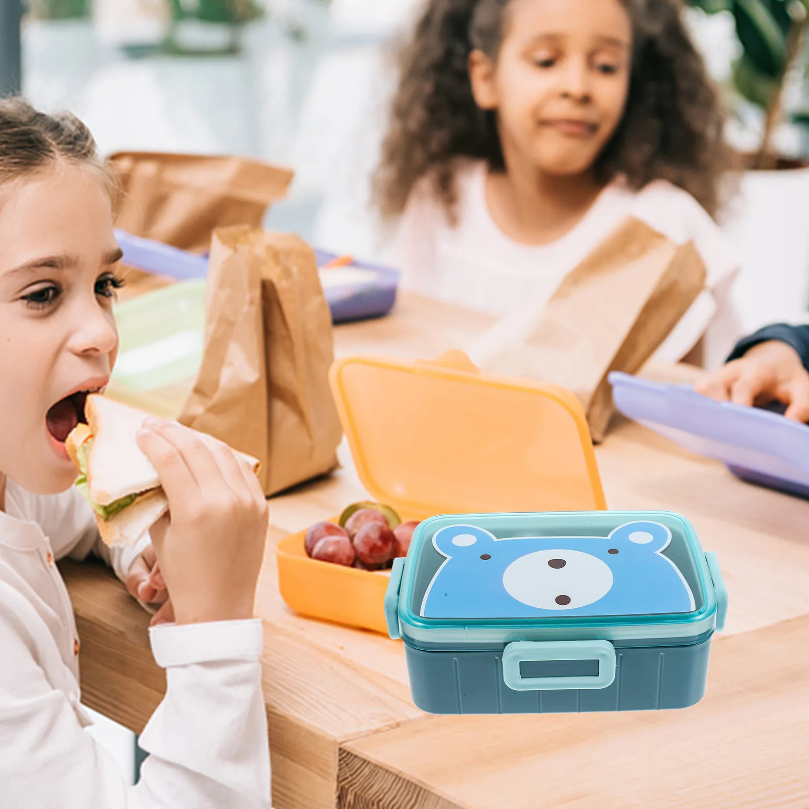 

Kids Bento Lunch Box Plastic Compartment Sealing Food Container Large Capacity Cartoon Design Portable Children Fruit Vegetable