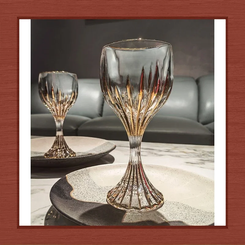 Hand-painted high-value red wine glasses luxury goblets home high-grade crystal glass creative wine glasses.