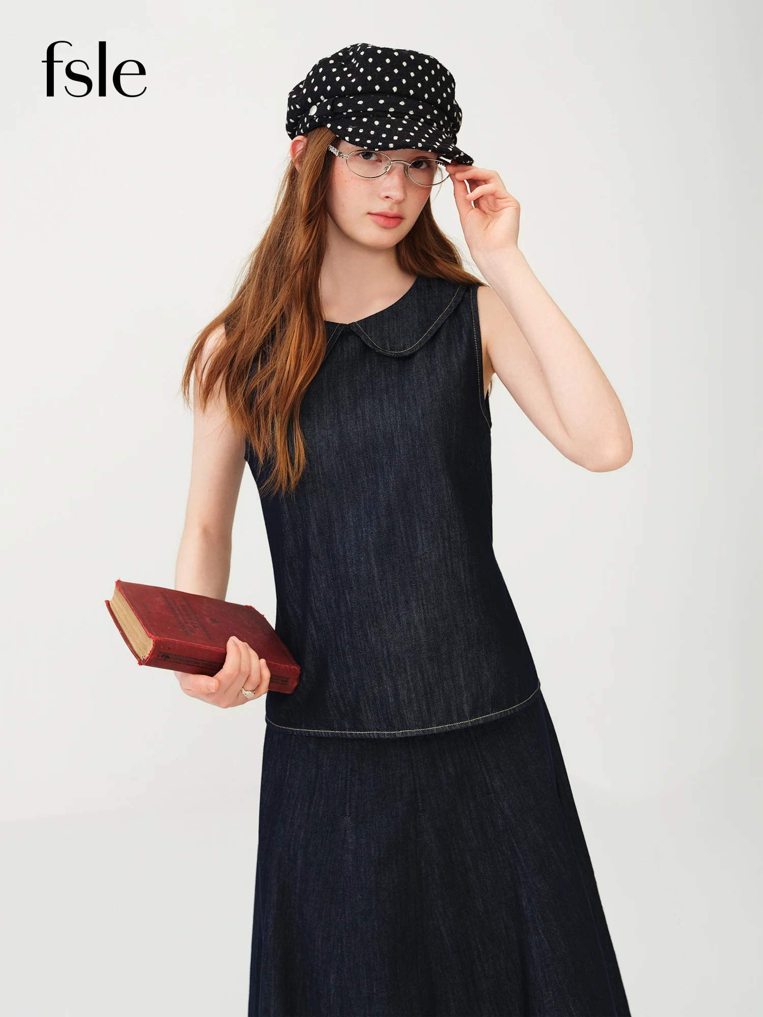 

FSLE Women's Vintage Lyocell Denim Sleeveless Blouse 2026 Summer New Arrival Preppy Style Doll Collar Cotton Contain Cropped Top