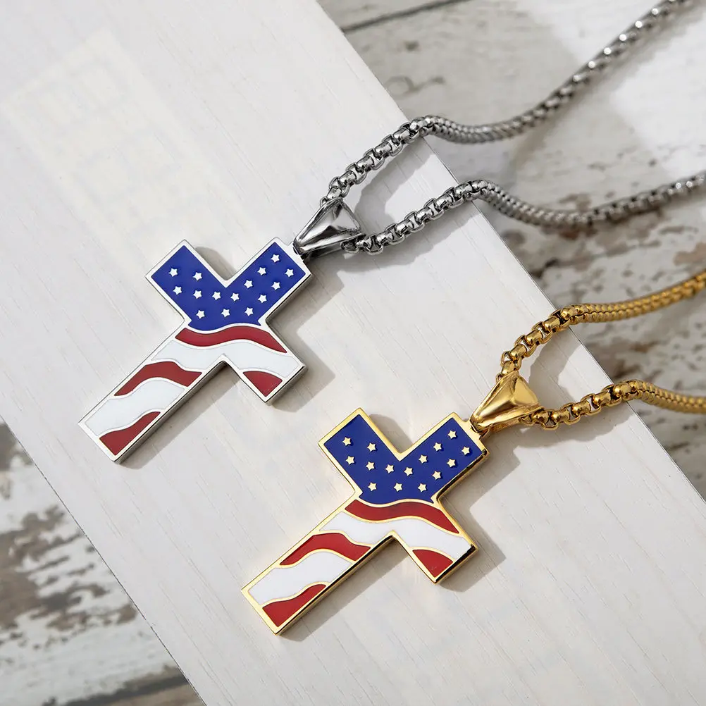 Male Cross Pendant Titanium Steel Golden Necklace Rustproof Fade Resistant Low Maintenance Stylish Jewelry for Everyday Wear