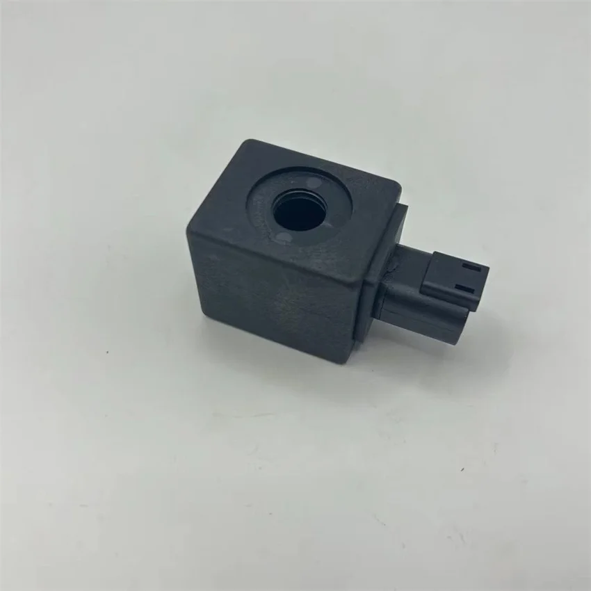 Replacement New 12V Solenoid Coil 717/20137 25/223556 983/11061 717-20132 717/20133 25/221582 For 3CX 4CX