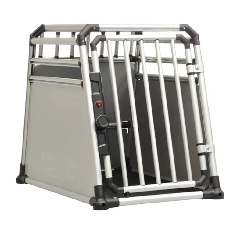 

Car dog cage travel