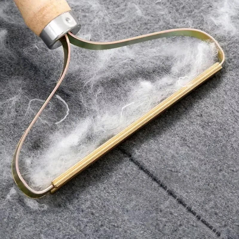 Cat and dog cleaning tools Portable manual hair remover Ball trimmer Carpet wool coat clothing hair remover Pet hair remover image 3