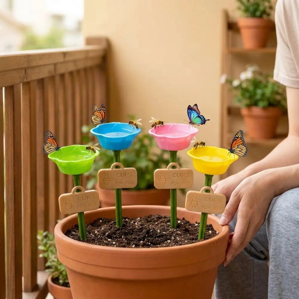 Flower Shaped Bee Watering Station Weatherproof Rust-resistant Pollinator Feeder Colorful UV Resistant Insect Drinking Cup
