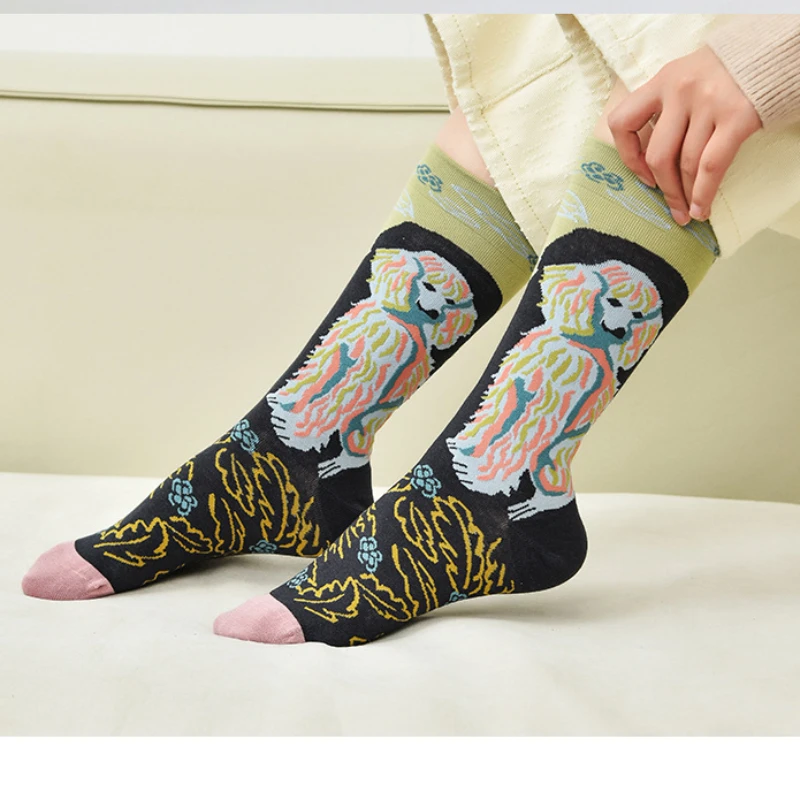 

1 Pair Trendy Personalized Men Socks Hip Hop Oil Painting Abstract Sock Mouth Letter Embroidery Autumn Mid Tube Socks Women