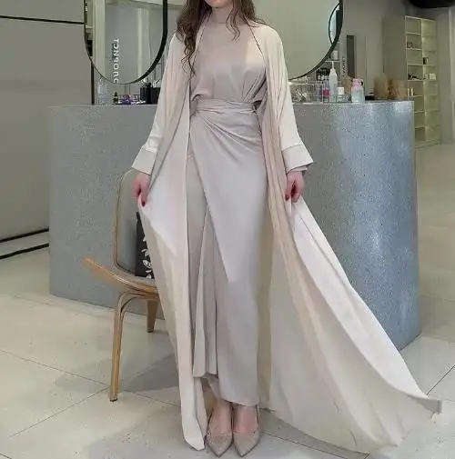 

Autumn Women's Elegant Three Piece Loose Long Robe Jacket, Round Neck Chiffon Shirt, and High Waisted Hip Hugging Skirt Set