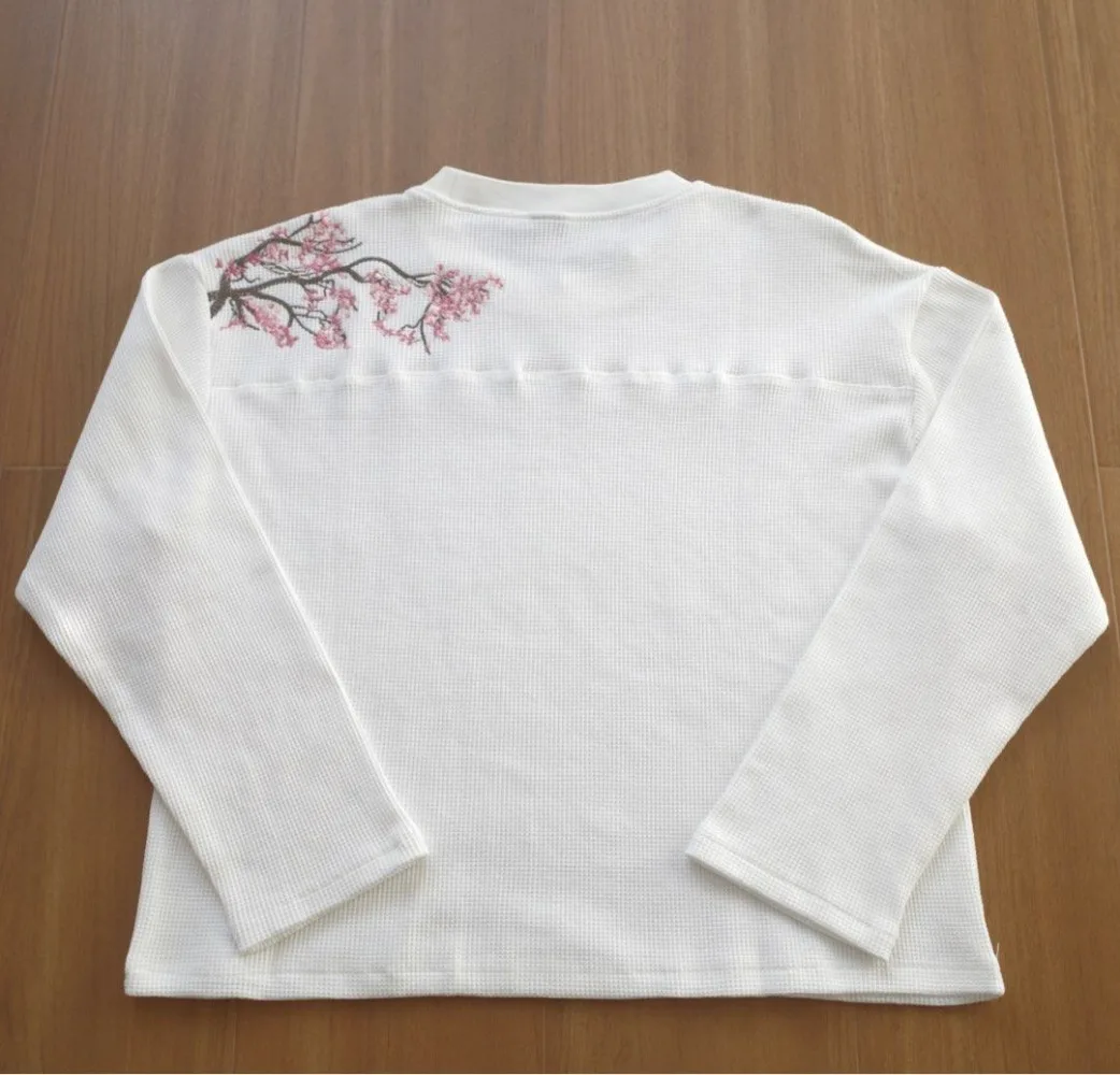 Derschutze Blossom Waffle Long Sleeve Tee Embroidery Sakura Derschutze T-shirt Real Photos Men Women Autumn Loose Casual Tops