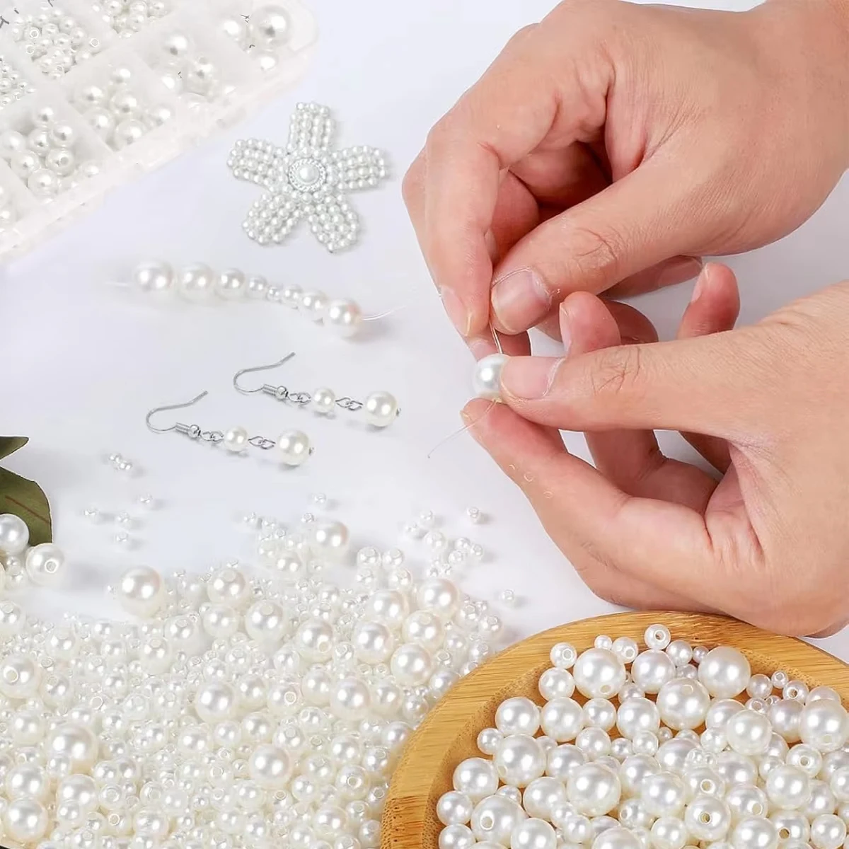 800pcs Acrylic Imitation Pearl Beads Kit, 3-14mm Multi-Size Mixed Round Spacer Pearls for DIY Craft Jewelry Making Accessories
