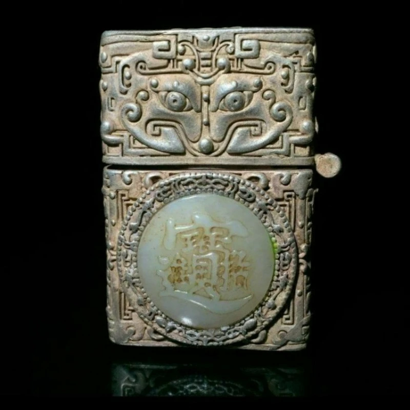 

Antique Jade, Old Gas Coated Paste, Hotan Jade Inlaid with Silver Plated Oil Lighters, Ornaments, Gifts, Collectibles