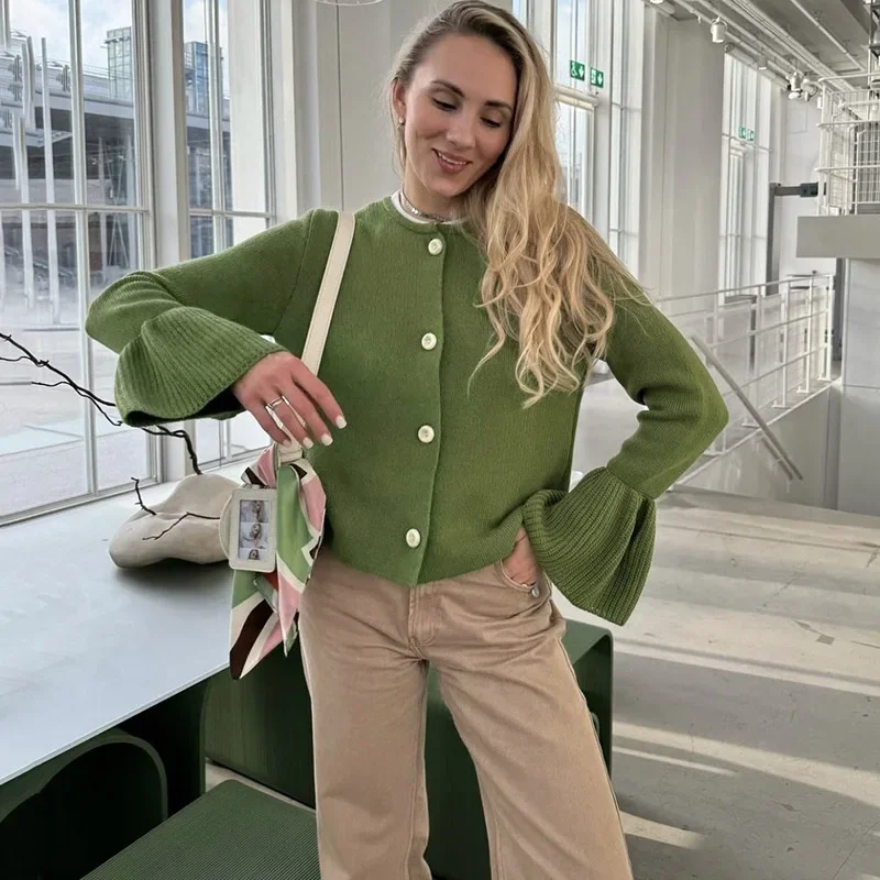 

2025 Autumn New Knitted Cardigan Female O neck Flare Long Sleeve Sweater Women's Single Breasted Loose Knitwear Coat