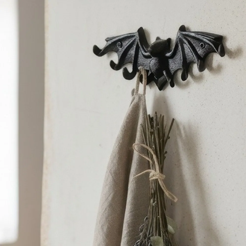 

Clothes Hook Vintage Bat Key Hooks Rust-Proof Space-Saving Cast Iron Key Rack with 8 Hooks Towel Hanger Adults