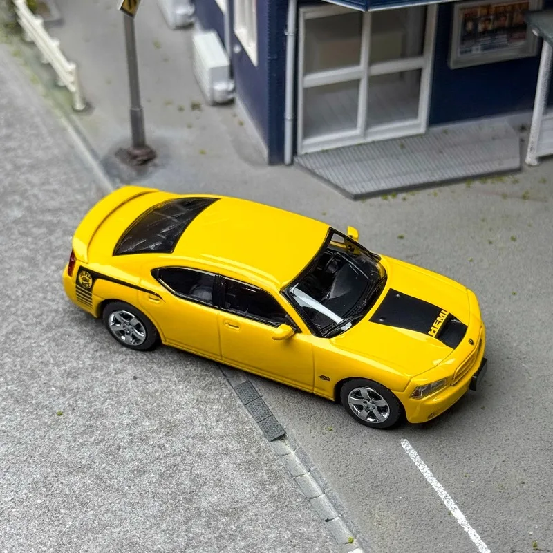 Rollin 1/64 Dodge Charger 08 R/T Metalowy Model Auta Zabawka Odlewany Ciśnieniowo Prezent
