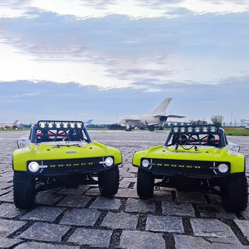 Fms Bronco 1/7 4wd Rc Auto Simulatie Borstelloze Hoge Snelheid Gewelddadige Racing Korte Kaart Elektrische Afstandsbediening Voertuig Model Gift