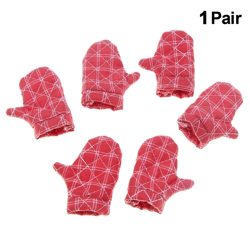 1Pair 1:12 Dollhouse Miniature Baking Gloves Model Doll Home Kitchen Cooking Gloves For Dolls House Decor Accessories