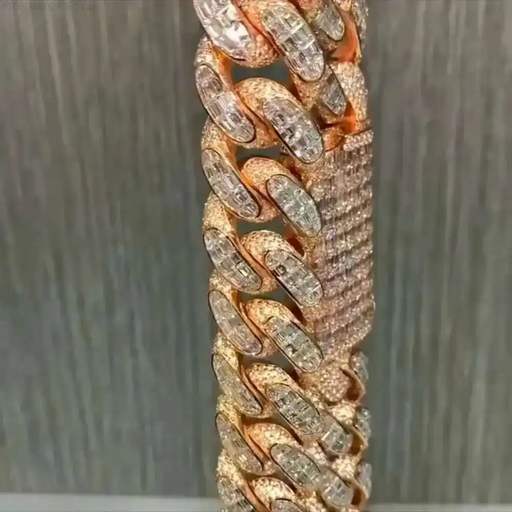 

Кубинская цепочка Iced Out 20 мм Vvs Муассанит с бриллиантами Кубинская цепочка с звеньями Хип-хоп Майами Кубинская цепочка Хип-хоп