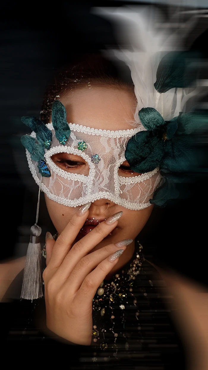 

Venice Mysterious Dark Green Mask Halloween Masquerade Party Personality Cosplay Trending on