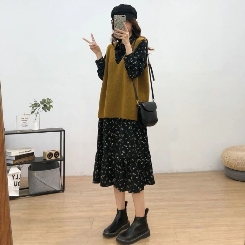 

Женский винтажный вязаный жилет с напуском и большим v-образным вырезом, весна-осень 2023, корейский повседневный универсальный свободный утягивающий трикотаж, базовый Harajuku