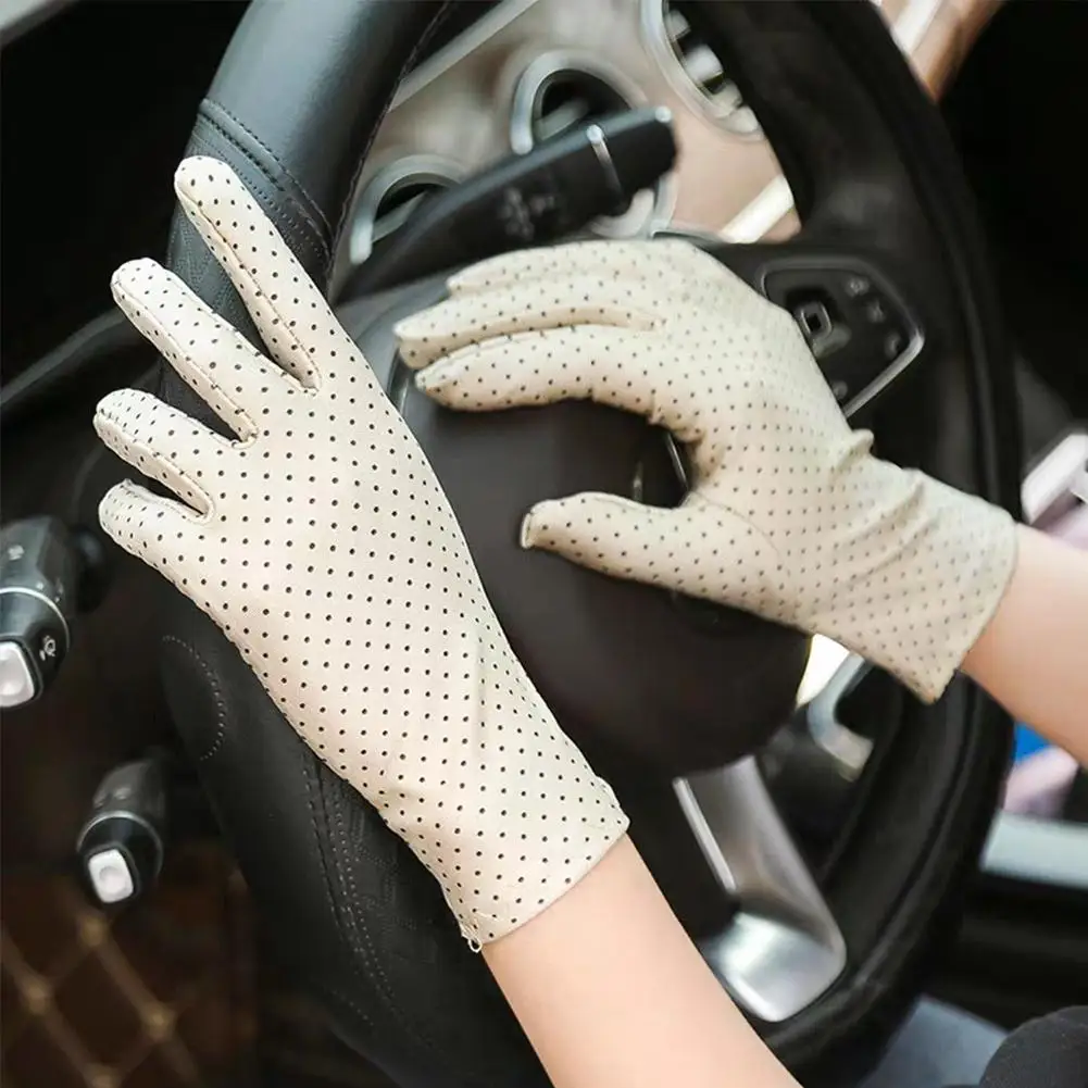 1Pair Dots Women Sunscreen Gloves Summer Spring Spandex Gloves Anti-UV Short Driving Glove High Elastic Thin Etiquette Glove
