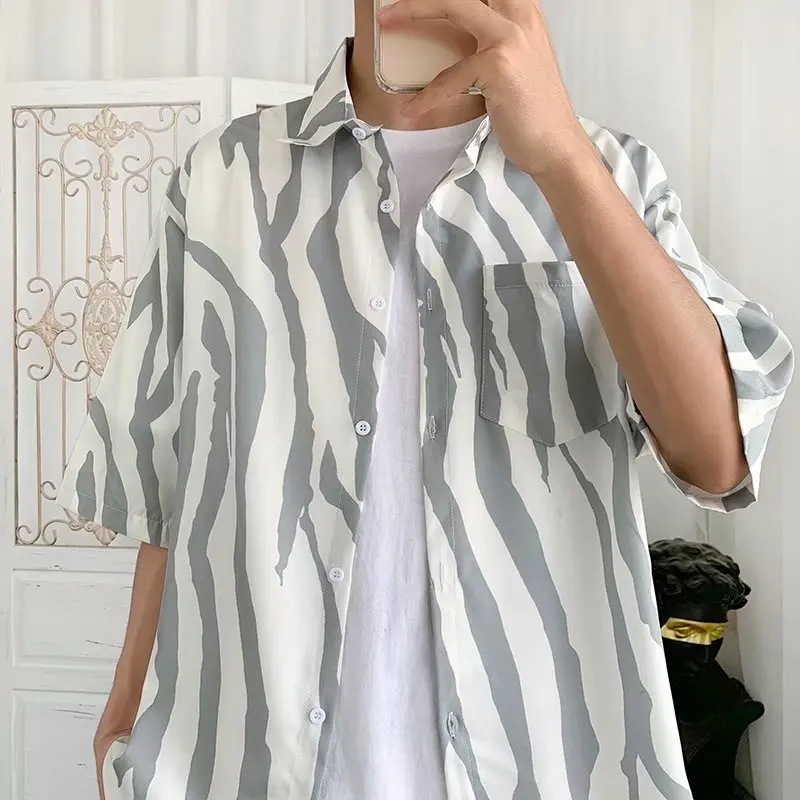 Summer Thin Short Sleeve Men's Striped Shirt Trendy Half Sleeve Floral Print Loose Fit Youthful Style No Ironing Treatment