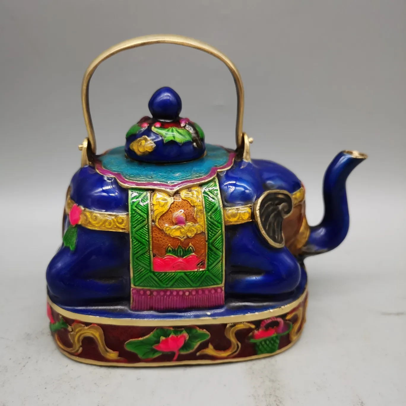 Vintage Elephant Tea Pot with Copper Body Cloisonne Home Decoration Craft Decoration