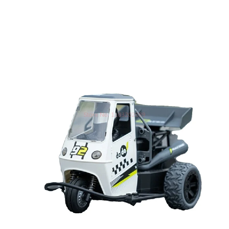 Nuovo veicolo telecomandato Rc Dodo ad alta velocità moto a tre ruote scala completa spruzzo leggero deriva auto giocattolo ricaricabile per bambini