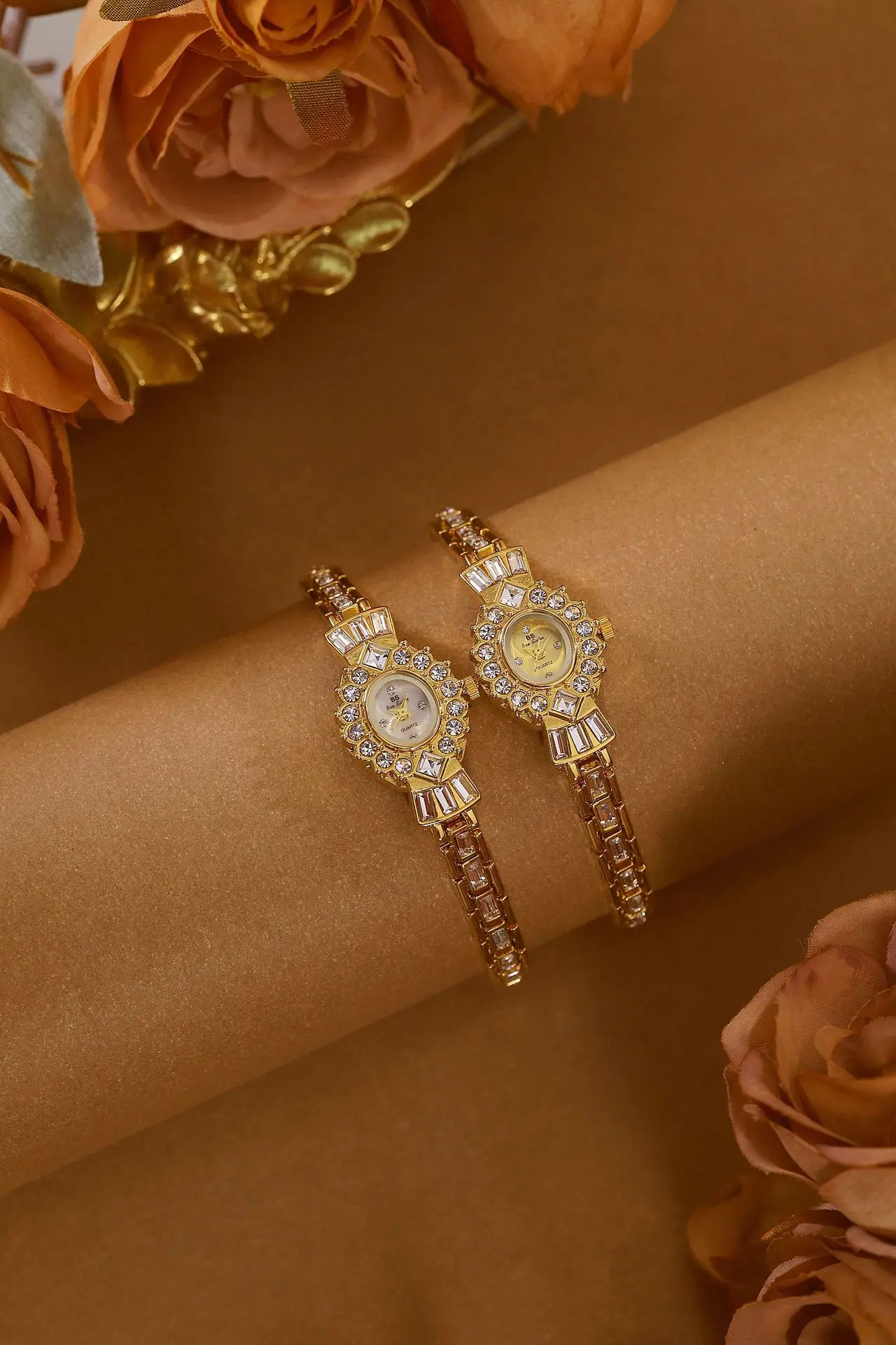 Luxe Merk BS Vrouwelijke Horloge Goud Roestvrij Staal Diamanten Armband Quartz Vrouwen Horloges Mode Dames Horloge Gift Klok