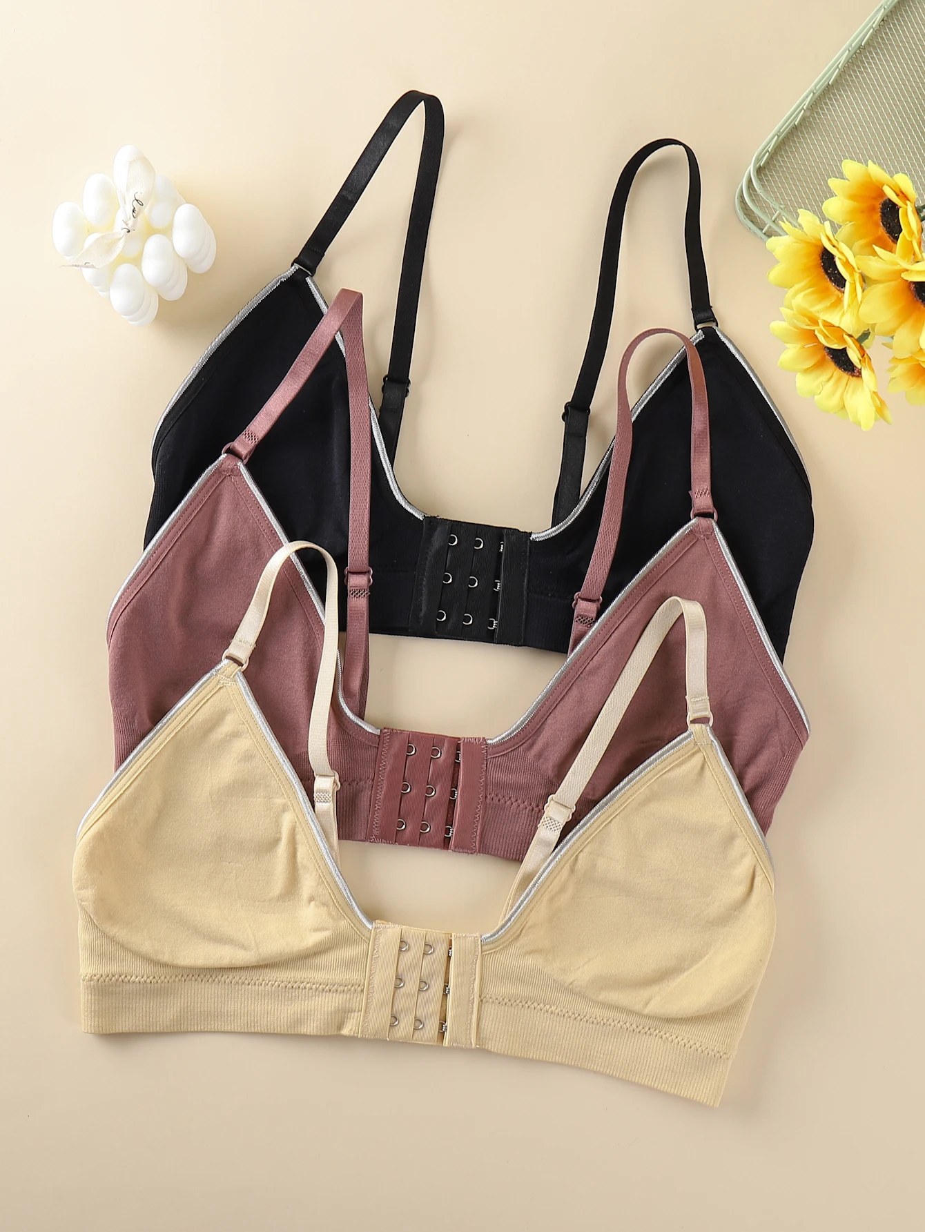 3Pcs - Women's Front-Breasted Bra - Adjustable Front-Breasted - Simple Plain Intimates - Sweat-Absorbent and Breathable - Non-Fading - Beautiful Back - Suitable for Home, Sports, Yoga, Running and Other Scenes