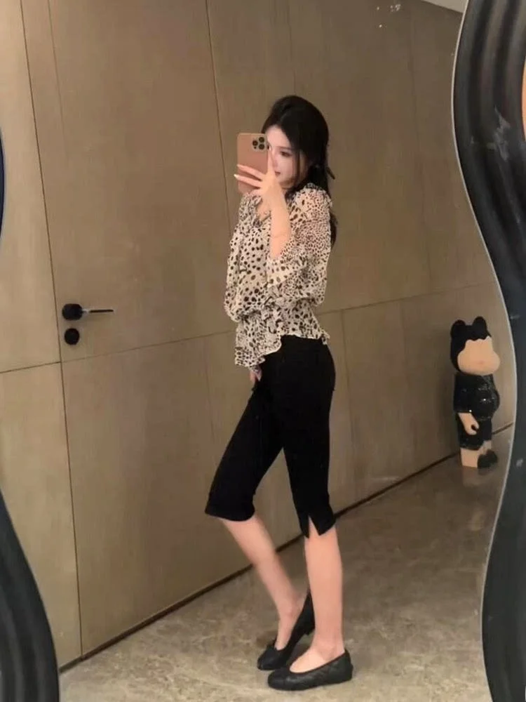 Retro Style High Waist Cotton Stretch Denim Shorts Side Slit Casual Slimming Women's Jeans Spring Summer Trendy High Street