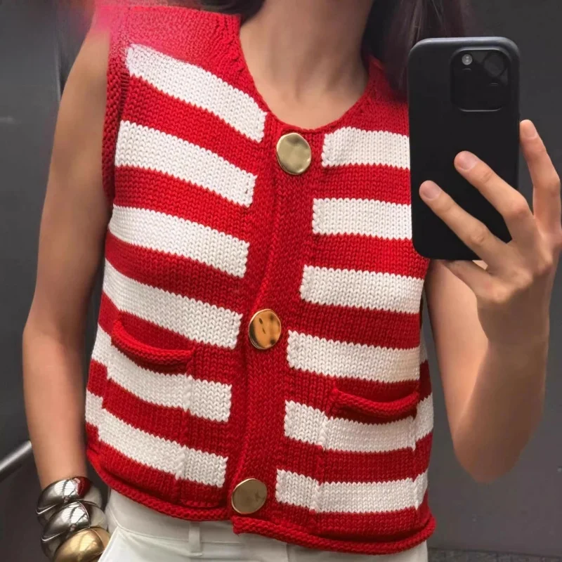 

New Summer Women's Knitted Vest Top Svel round Ne Stripe Pattern Sweet Sle Button Detail Regular Length