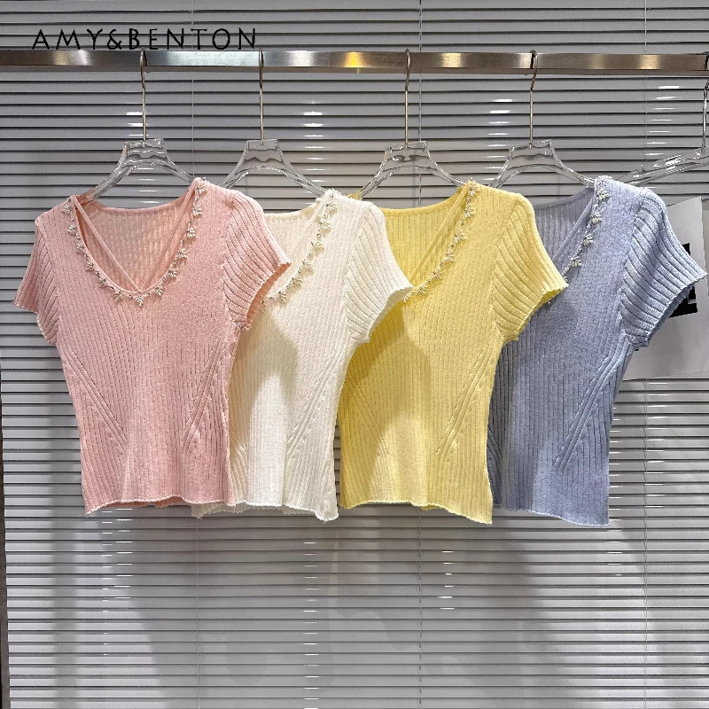 

American Design Sweet V-neck Pearl Embroidered Women's Short-sleeved T-shirt 2026 New Temperament Versatile Knitted Top Ladies