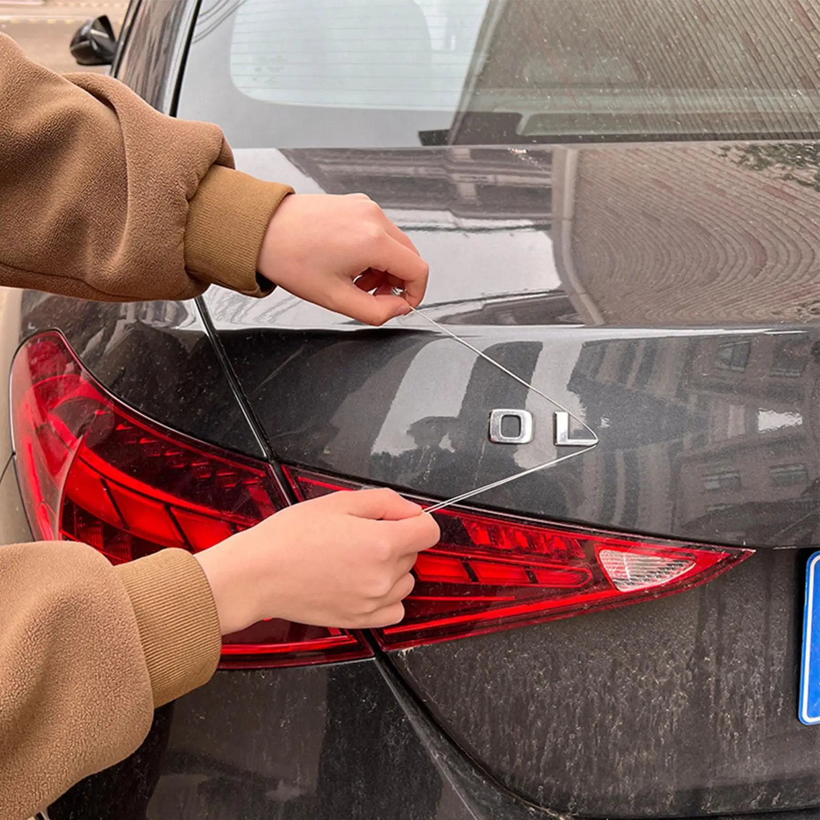 Car Emblem Remover Tool Vehicle Emblem Logo Spoiler Stripping Peeling Tool Remover Accessories Universal Tool Remover Auto Tools