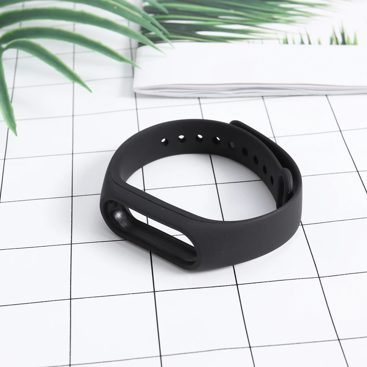 

Replacement TPU Wristband for 2 Adjustable Comfortable Protective Daily Style Strap Smart Accessory