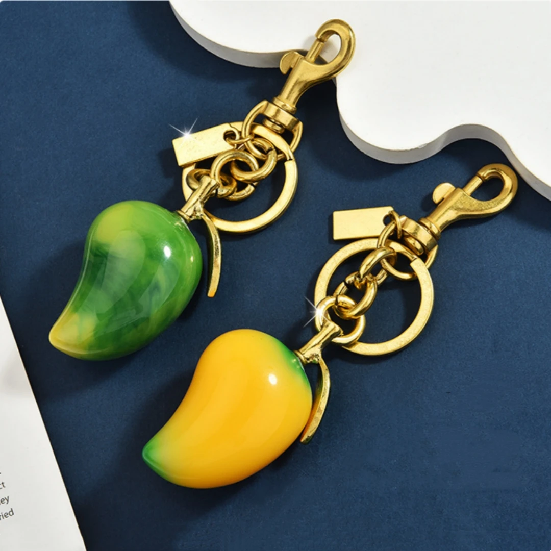 Creative Mango Keychain Creative Exquisite Gift Keychain Fruit Pendant Keychain Enamel Mango Key Chain For Birthday Gift