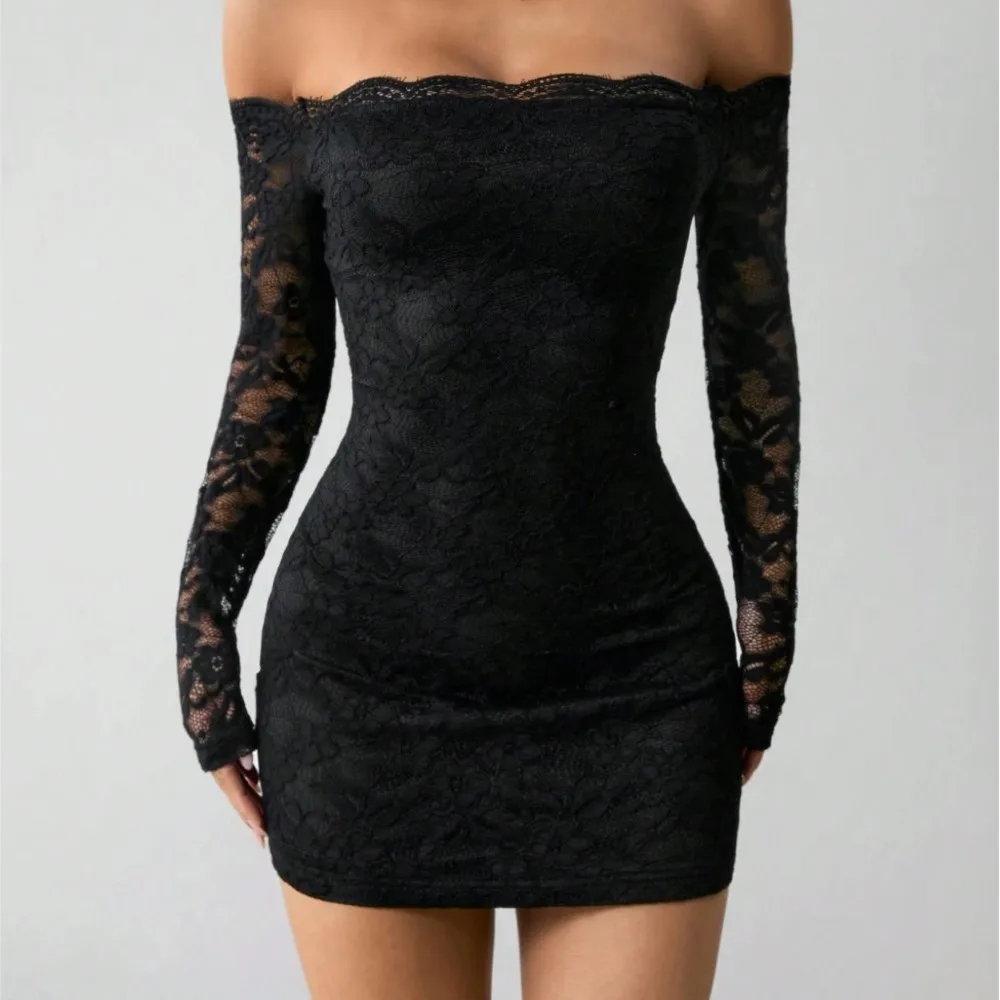 

Elegant Lace Dress Spring Summer Hot Girl Style Casual Fashion Off-shoulder One-line Collar Long-sleeved Mid-waist Short Dress