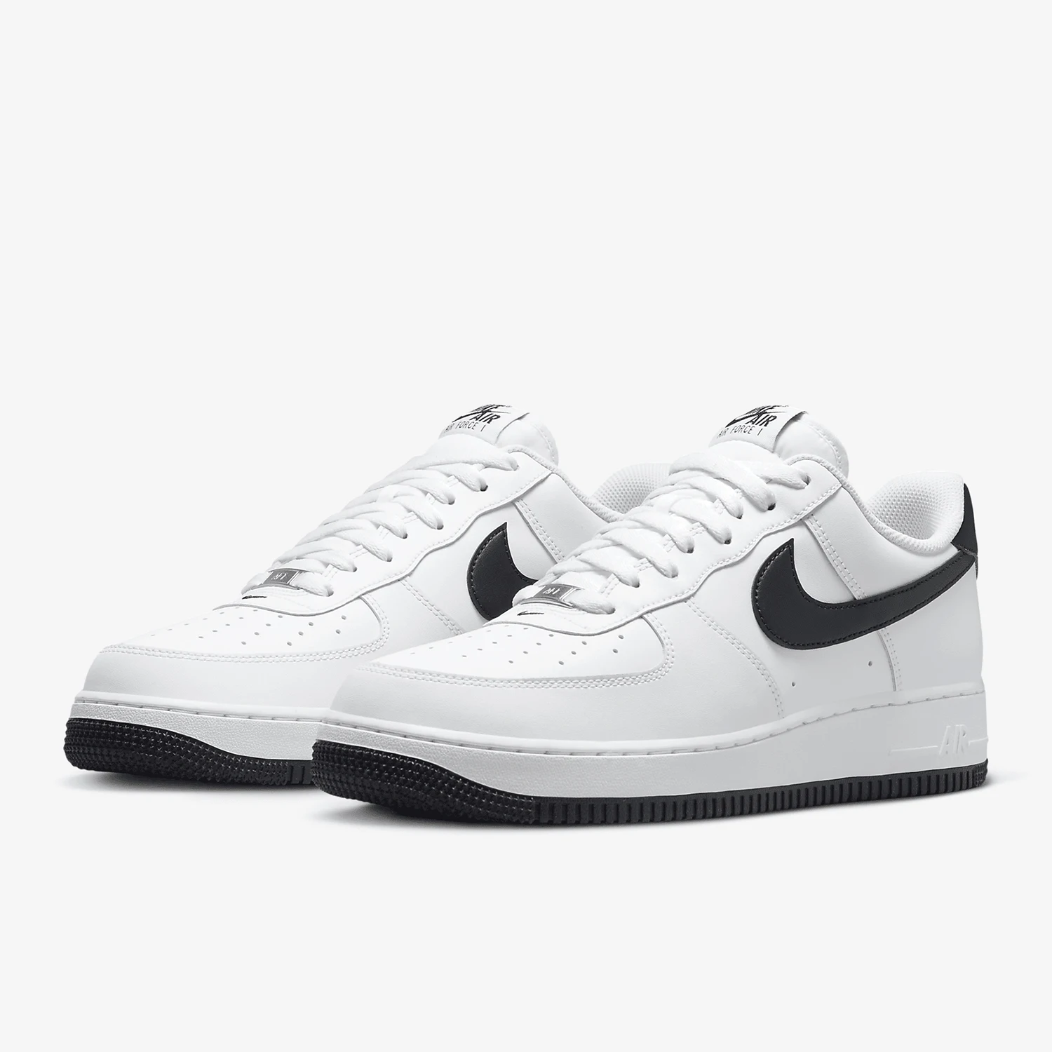 

Официальные мужские кроссовки Nike Air Force 1 07 Air Force No 1 FQ4296-101